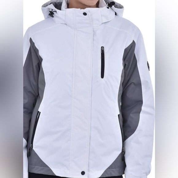 Swiss Gear Jackets & Blazers - Swiss Alps Women's Snow/Ski Jacket in Bright Hydro White and Gray Women’s Large